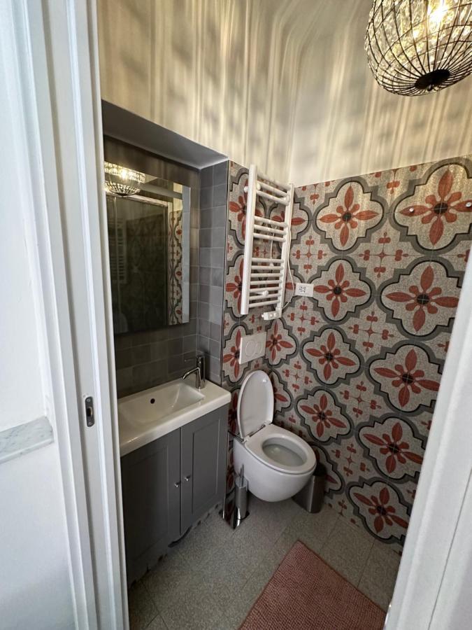 Bed and Breakfast Elegante Stanza Rossa Mottino23 Lerici Exterior foto